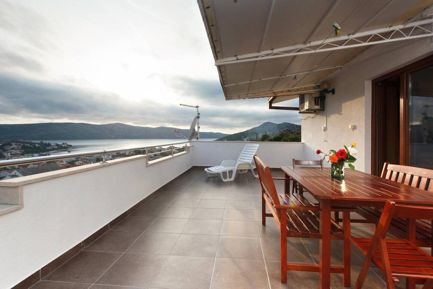 Apartments Zeljko Seget Vranjica Extérieur photo